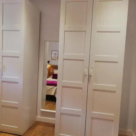 Old Town By Living Bilbao