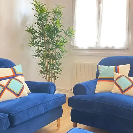 Old Town By Living アパート